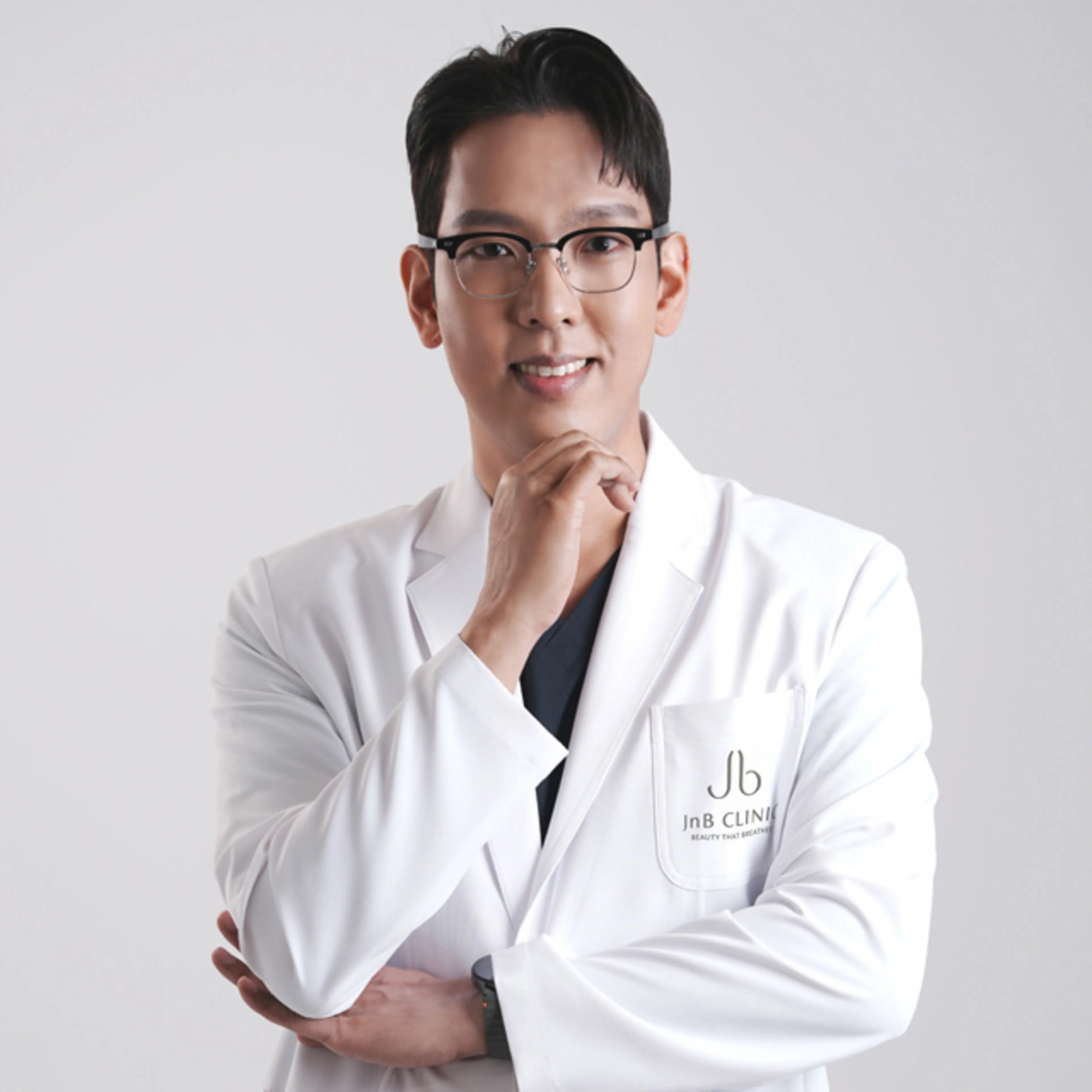 Dr. Ju-yong Kang, Representative Director and Chief Physician at JNB Clinic