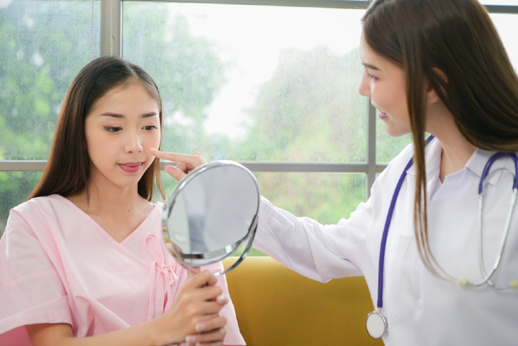Deep experience in implant-free revision rhinoplasty