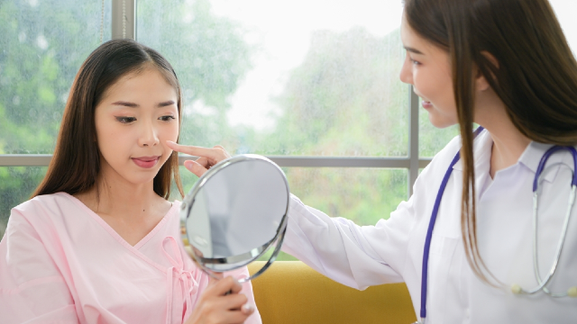 Bulbous Nose Correction Consultation