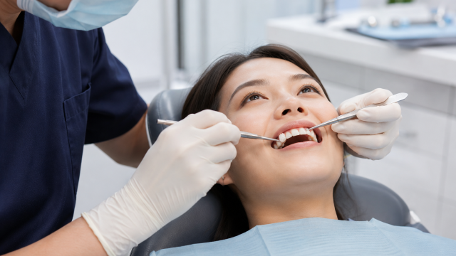 Sinus Lift Surgery for Upper Jaw Implants: What to Know