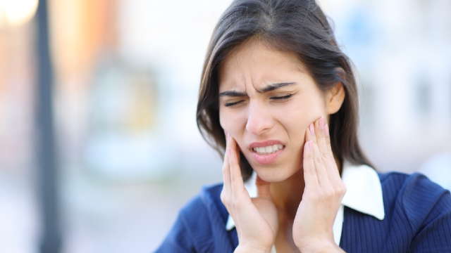 TMJ and Bruxism Splint Therapy: How Occlusal Splints Help With Jaw Pain and Teeth Grinding