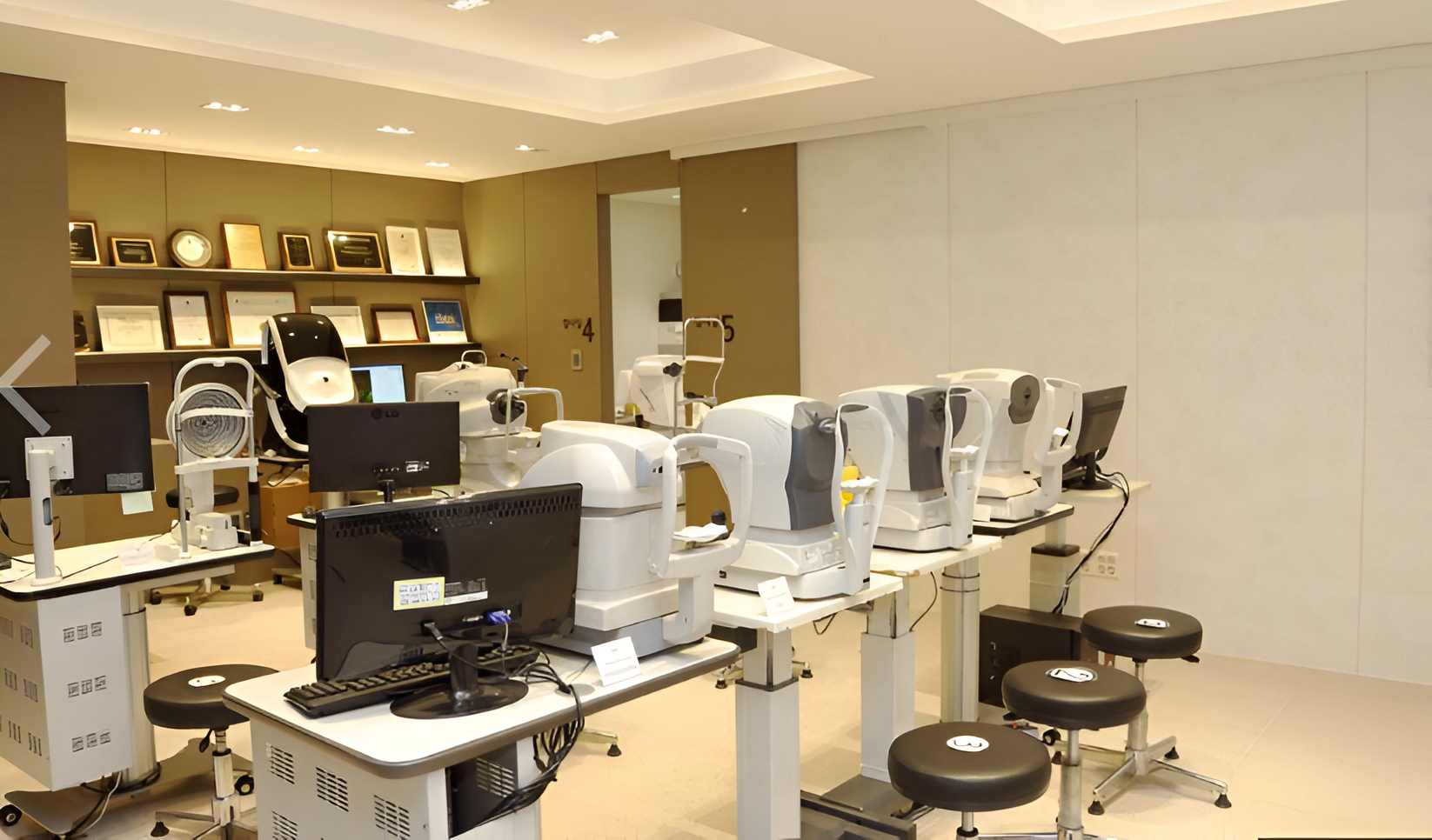 Zeiss Advanced Refractive Surgery Equipment Suite