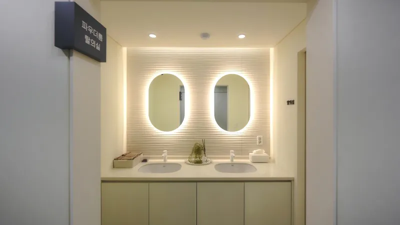 Post-Procedure Powder & Styling Suite