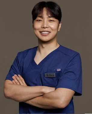 Dr. Choi Hyunho